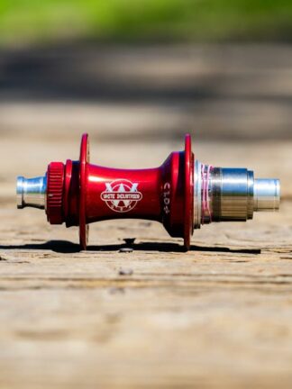 red wheel hub